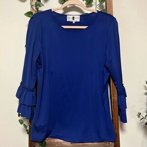 ‼️SOLD‼️Dainty Jewells Layering top